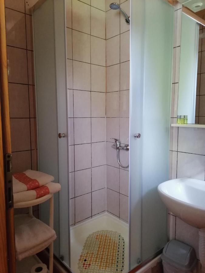 מלון יאזרצה House Jezerka מראה חיצוני תמונה
