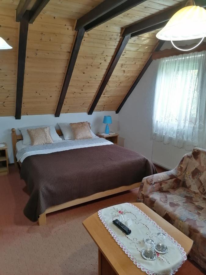 מלון יאזרצה House Jezerka מראה חיצוני תמונה